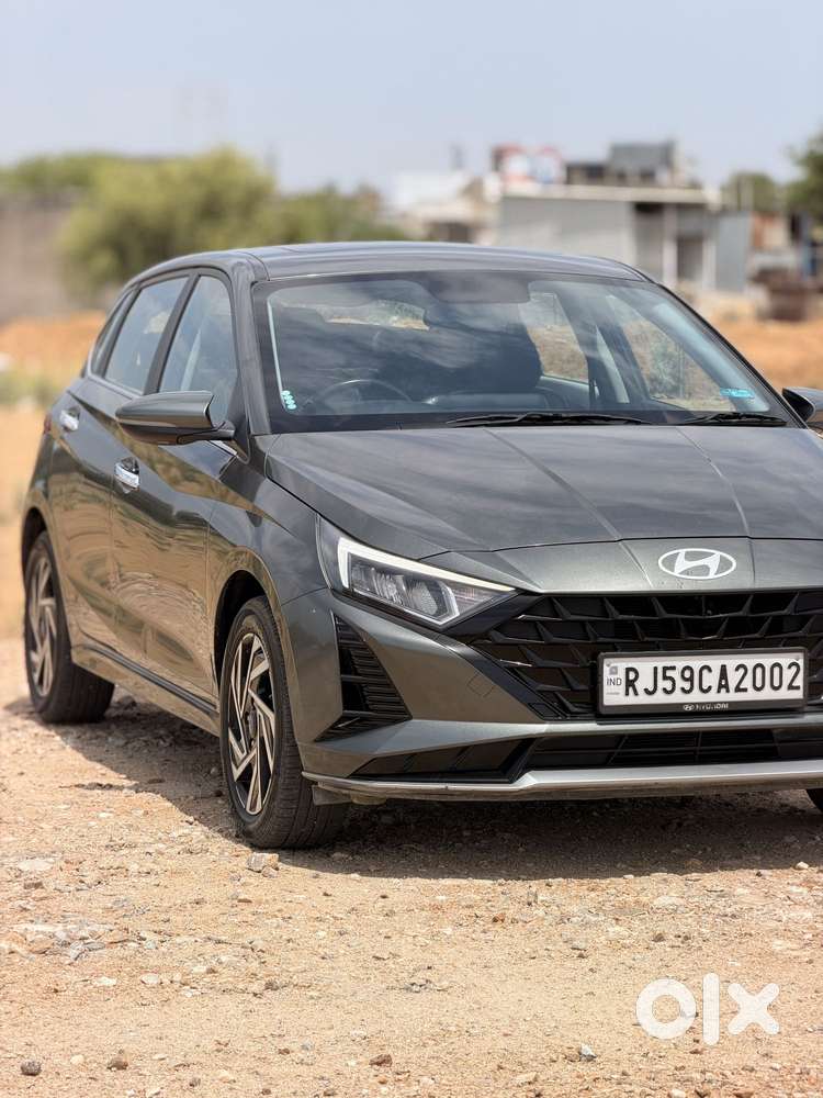 Hyundai I20 Asta (o) 1.2 Mt, 2023, Petrol