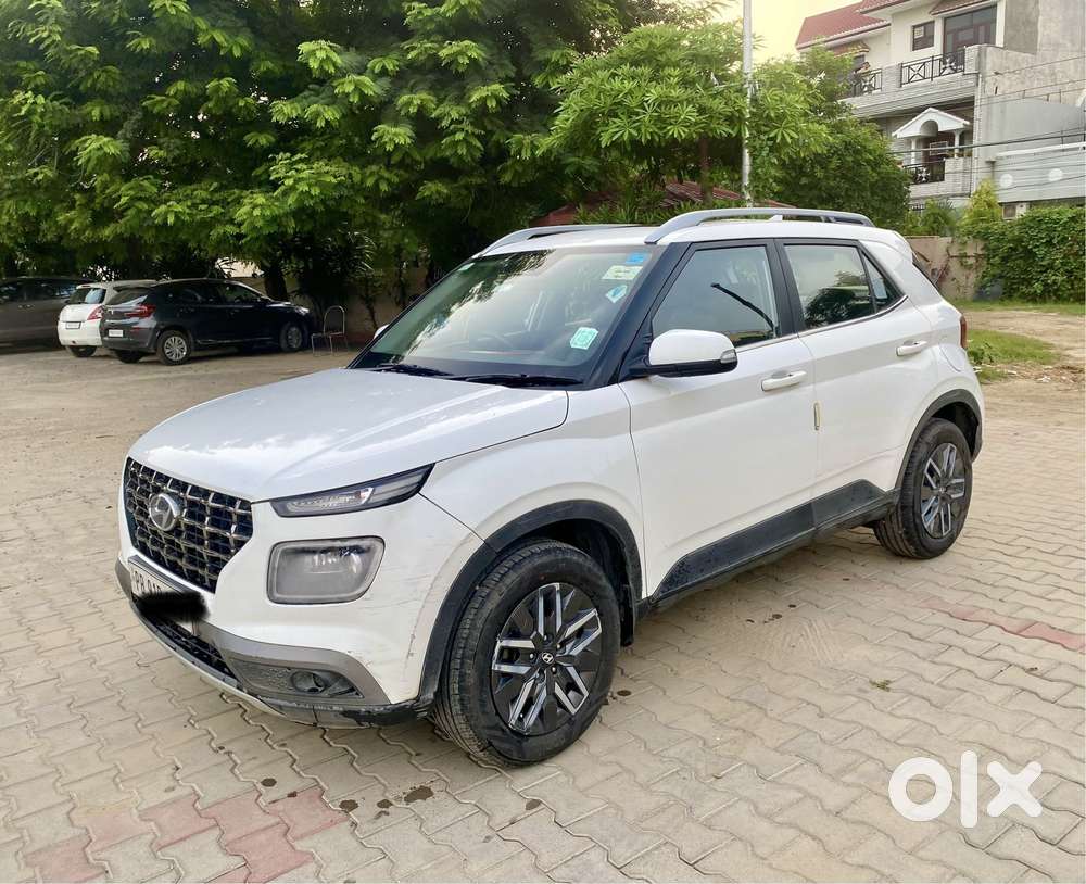 Hyundai Venue 1.0l Turbo Gdi Sx Mt, 2022, Petrol