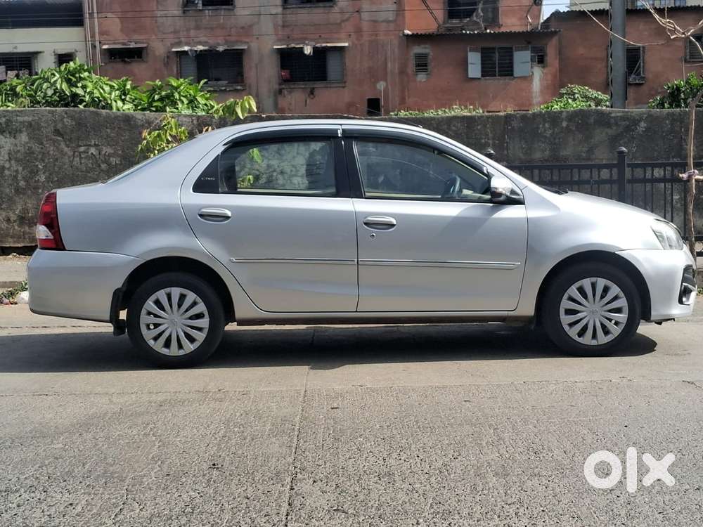 Toyota Etios 1.5 V, 2017, Petrol