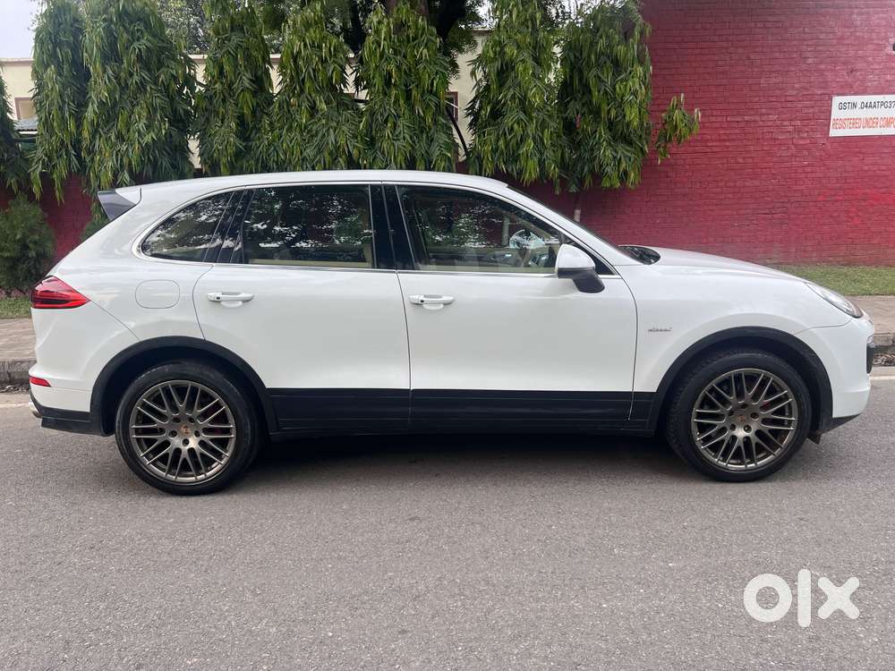 Porsche Cayenne Diesel Platinum Edition, 2016, Diesel