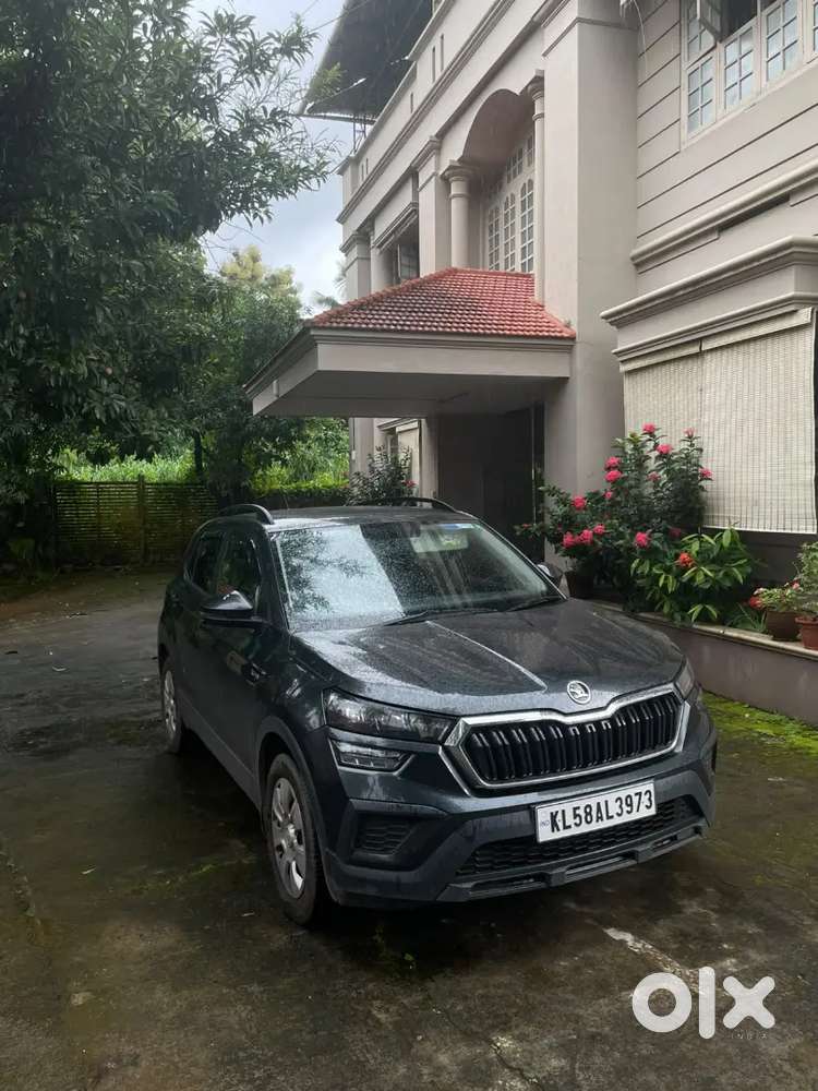 Skoda Kushaq 1.0 Tsi 2025 Manual