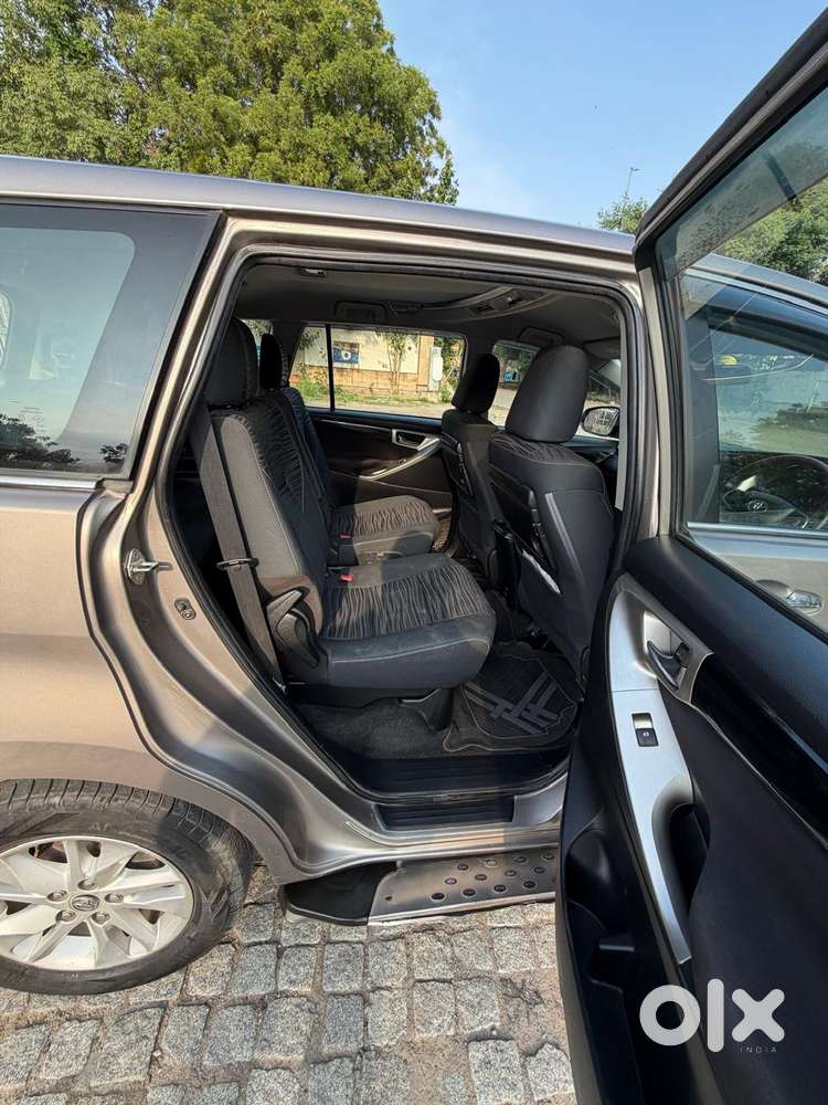 Toyota Innova Crysta 2.4 V, 2018, Diesel