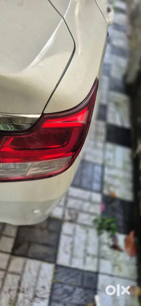 Maruti Suzuki Dzire 2020 Petrol 100000 Km Driven