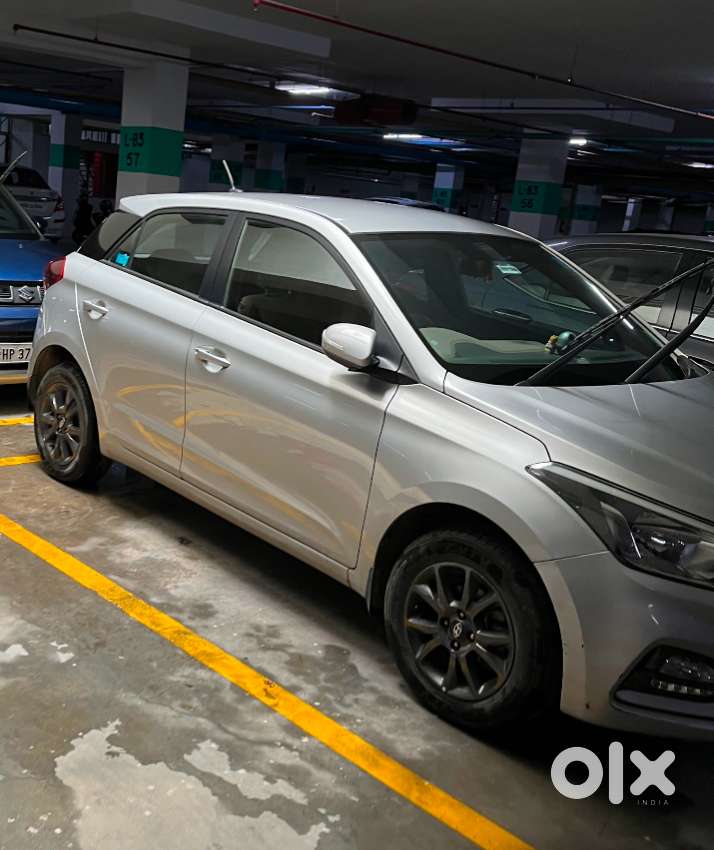 Hyundai Elite I20 2018 Petrol 32000 Km Driven