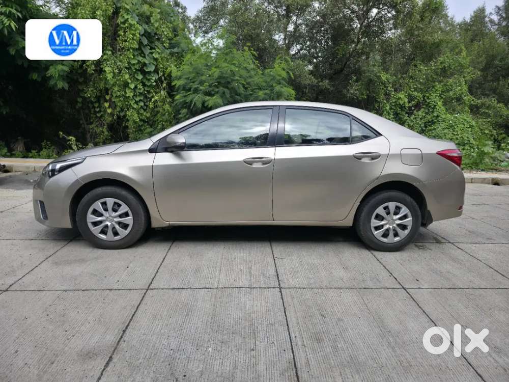 Toyota Corolla Altis [ ] 1.8 J, 2015, Petrol