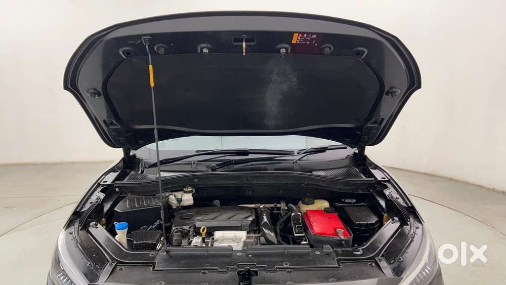 Mg Astor 1.3 Savvy Turbo At S Red, 2022, Petrol