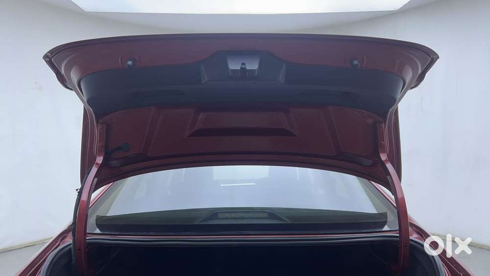 Volkswagen Virtus 1.0 Topline Tsi At, 2023, Petrol