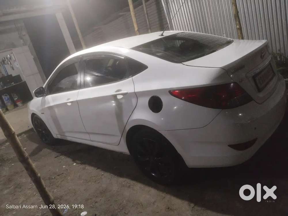 Hyundai Verna Crdi 2012 Diesel Manual