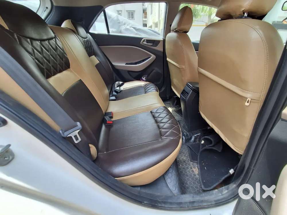 Single Hand Used Hyundai Elite I20 Asta Cvt (automatic) (top Variant)