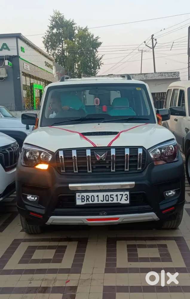 Mahindra Scorpio Classic Diesel 2025