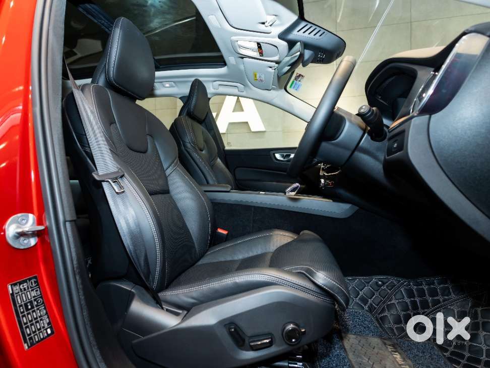 Volvo Xc60 2.0 B5 Ultimate, 2024, Petrol