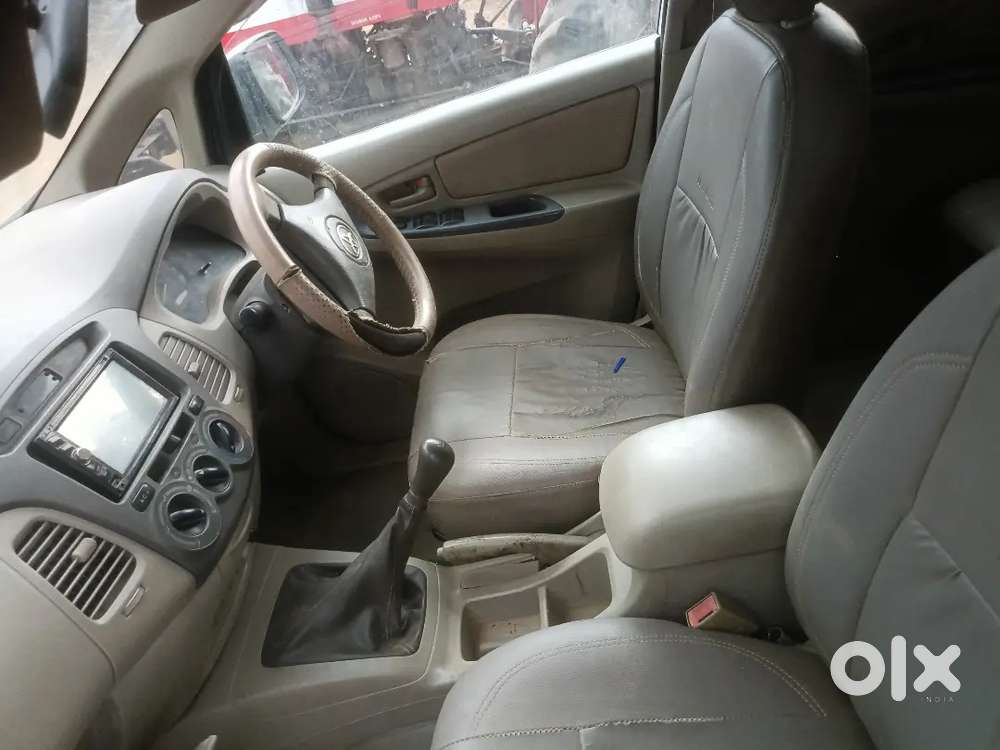 Innova 2009 2.5 6