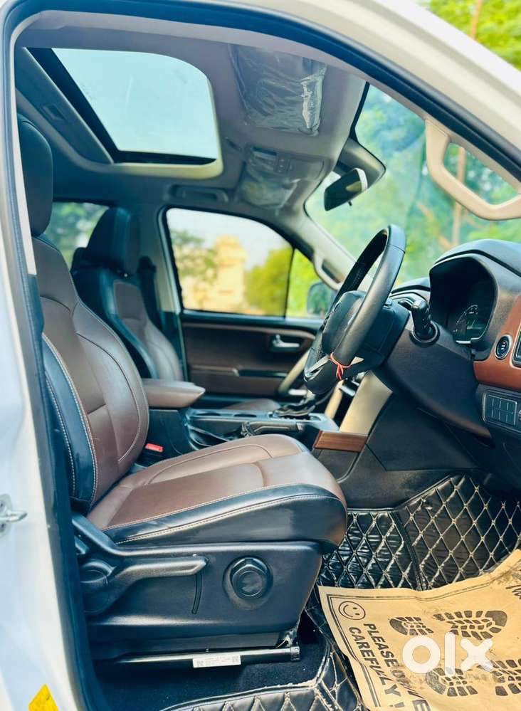 Mahindra Scorpio N Z8 Petrol At 7 Str, 2024, Petrol