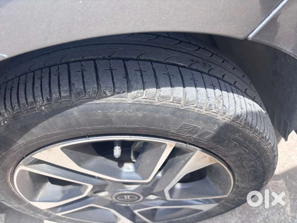 Tata Tiago Xz+ 2023 Manual Petrol