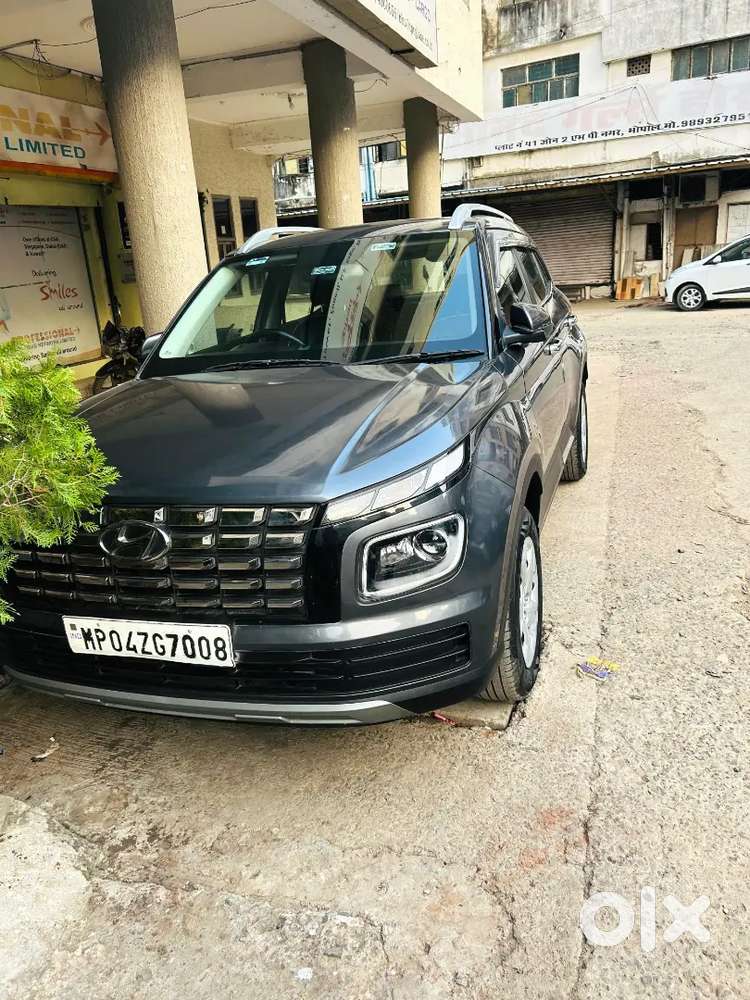 Hyundai Venue 2023 Petrol
