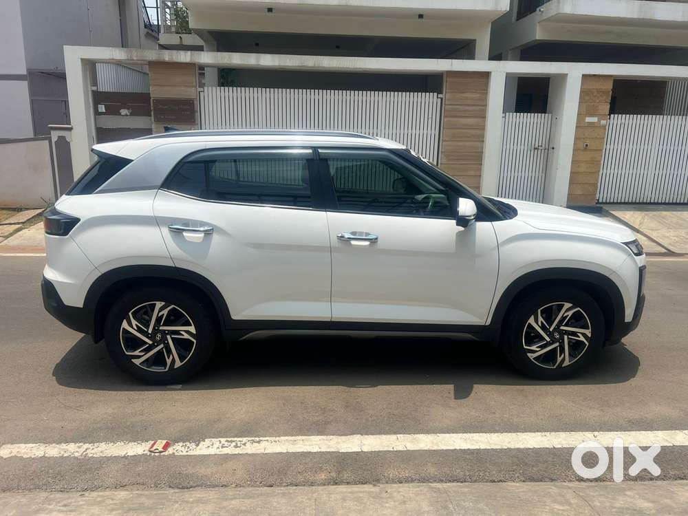 Hyundai Creta Sx (o) 1.5 Petrol Cvt, 2024, Petrol