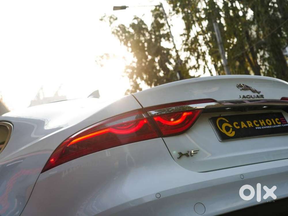 Jaguar Xf 2.0 Diesel Portfolio, 2017