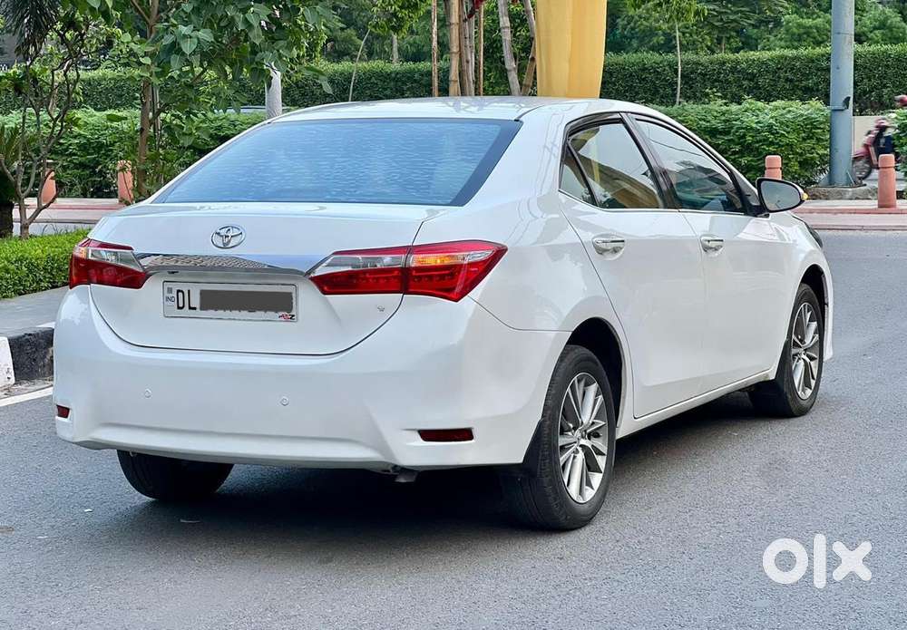 Toyota Corolla Altis Vl, 2014, Petrol