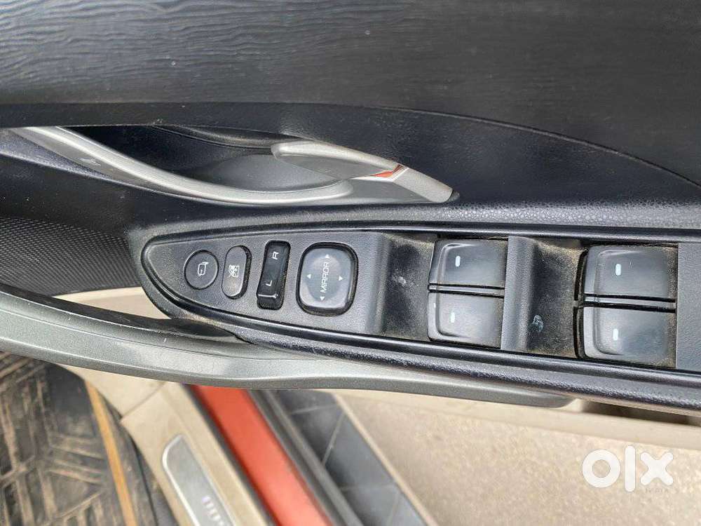 Mahindra Xuv500 W10 Awd, 2015, Diesel