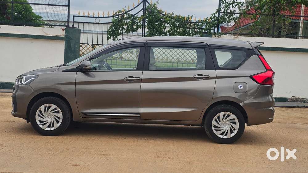 Maruti Suzuki Ertiga 1.5 Vxi, 2025, Petrol