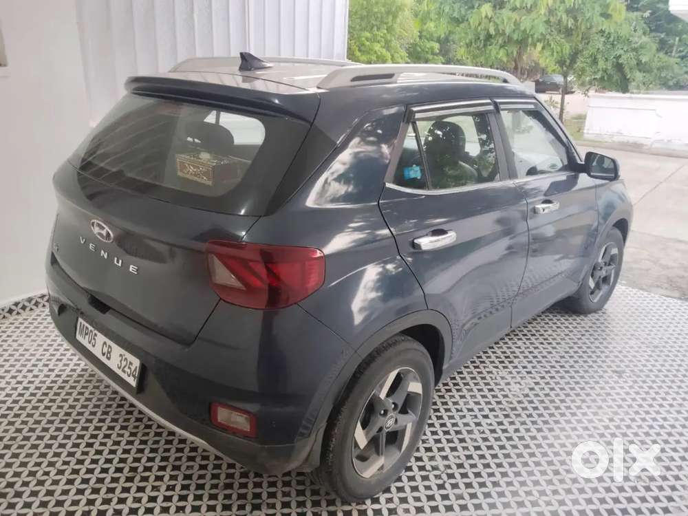 Hyundai Venue Diesel Manual 2020
