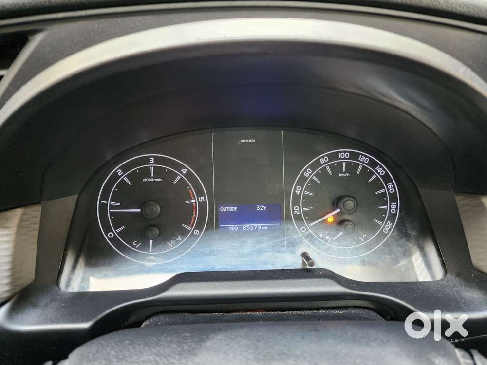 Toyota Innova Crysta 2.4 G Mt 7 Str, 2021, Diesel