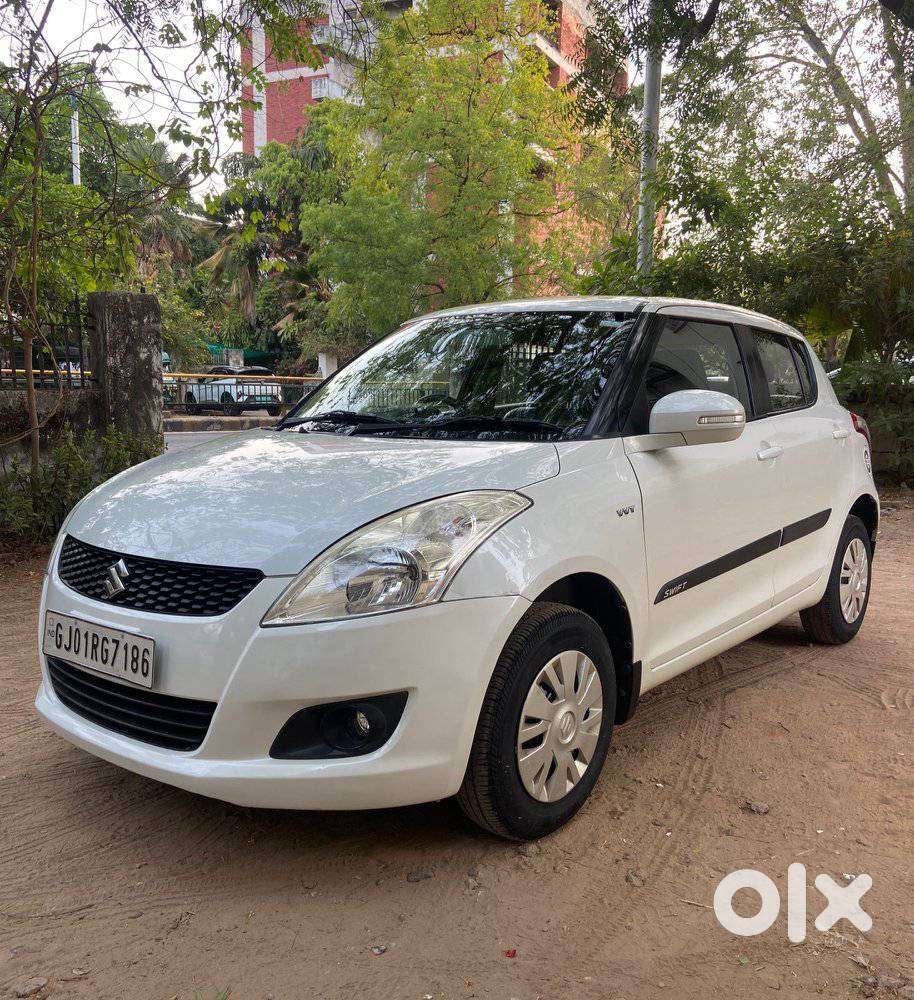 Maruti Suzuki Swift 1.2 Vxi (o), 2014, Petrol