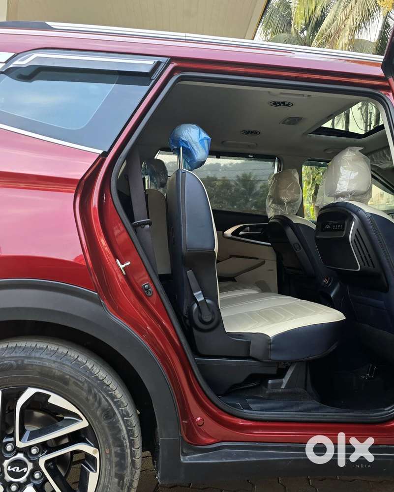 Kia Carens 1.5 Luxury Plus Turbo 7 Str, 2023, Petrol