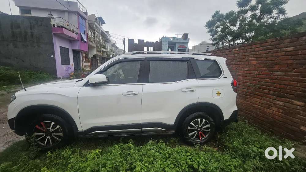 Mahindra Scorpio-n Diesel 2024 Z8