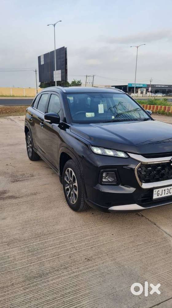 Maruti Suzuki Grand Vitara 1.5 Alpha Plus Intelligent Hybrid Ecvt, 2..