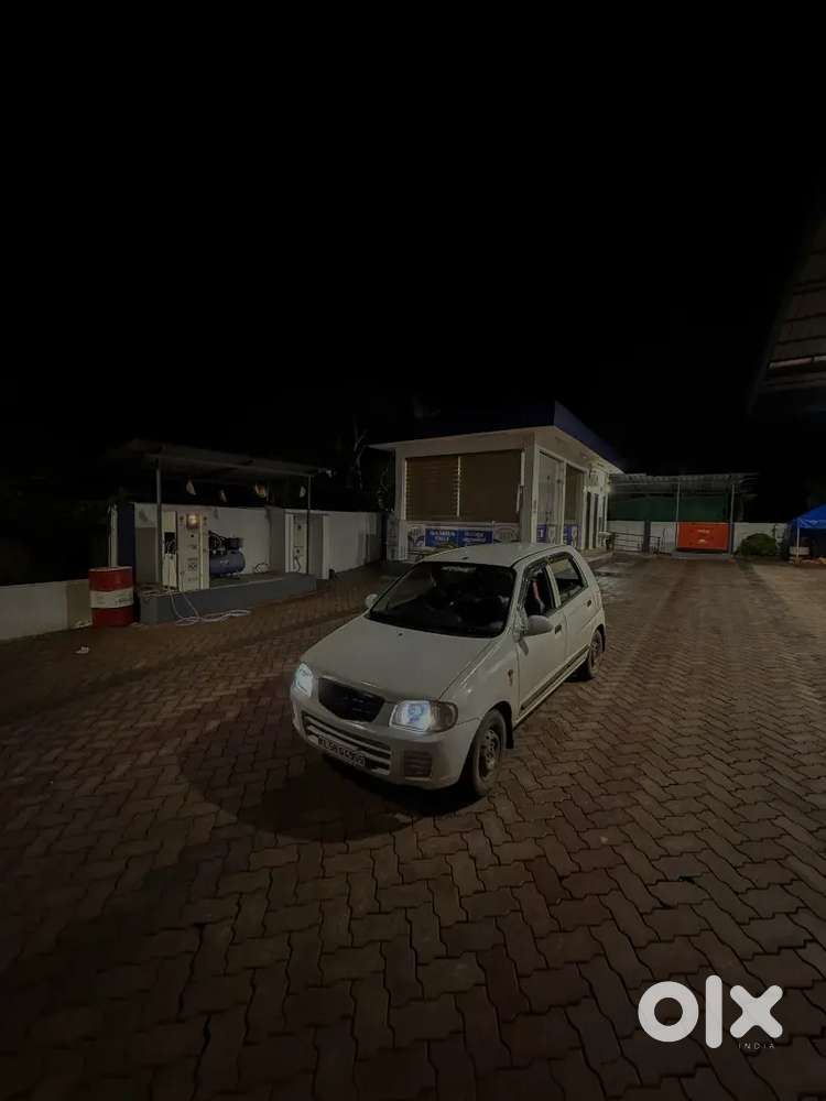 Maruti Suzuki Alto 0.8 Lxi Petrol Manual 2012