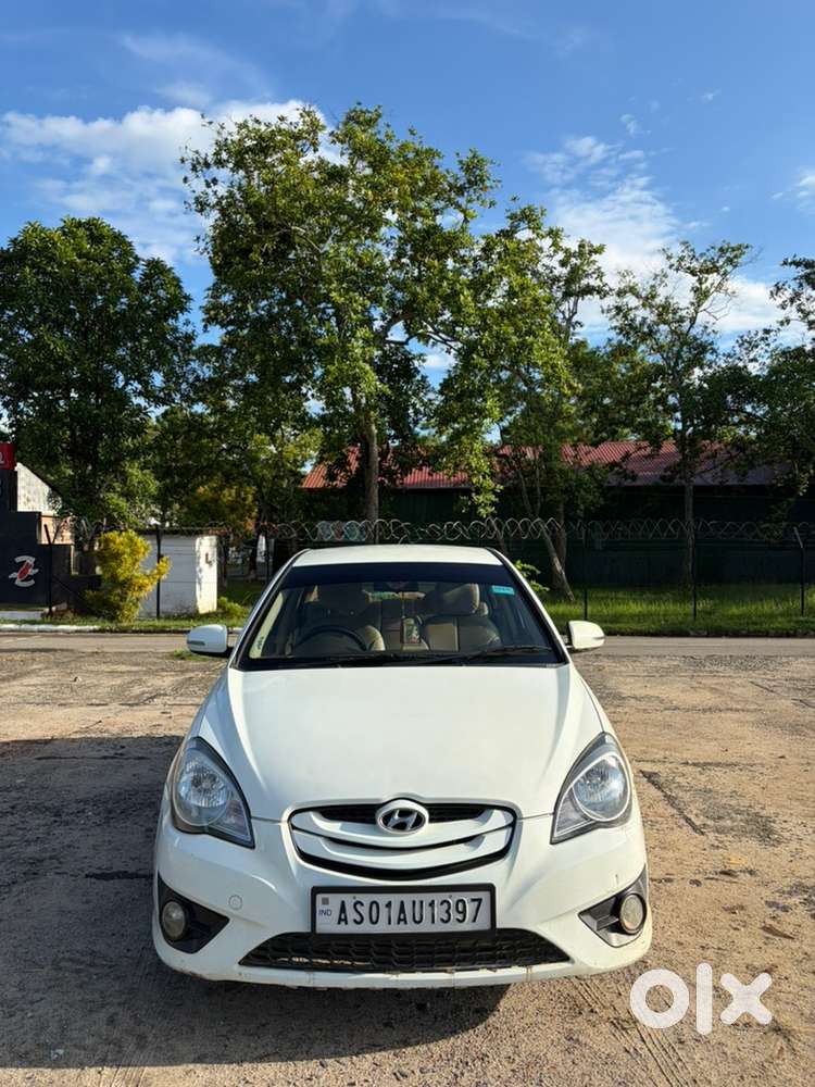 Hyundai Verna Petrol 2011