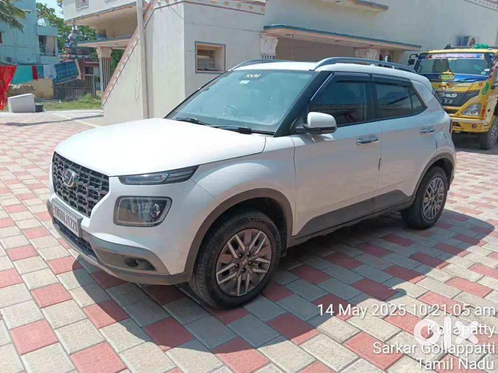 Hyundai Venue Diesel 2021