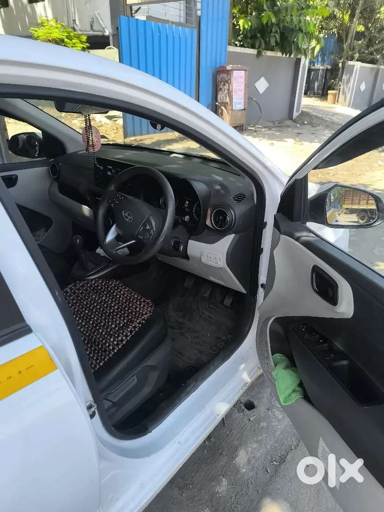 Hyundai Aura 2025 Cng & Hybrids 32000 Km Driven