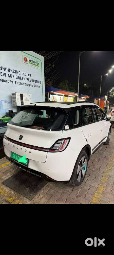 Mg Windsor Ev Essence, 2024, Electric