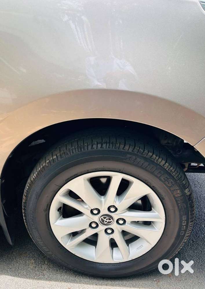 Toyota Innova Crysta 2.4 G Mt 8s, 2019, Diesel
