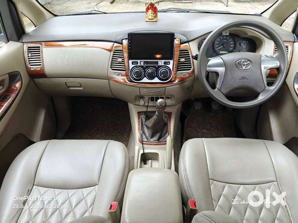Toyota Innova 2.5 G (diesel) 7 Seater, 2014, Diesel