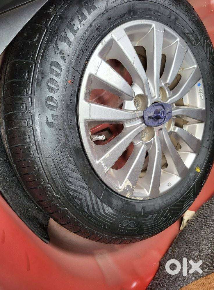 Maruti Suzuki Swift Amt Vxi, 2019, Petrol