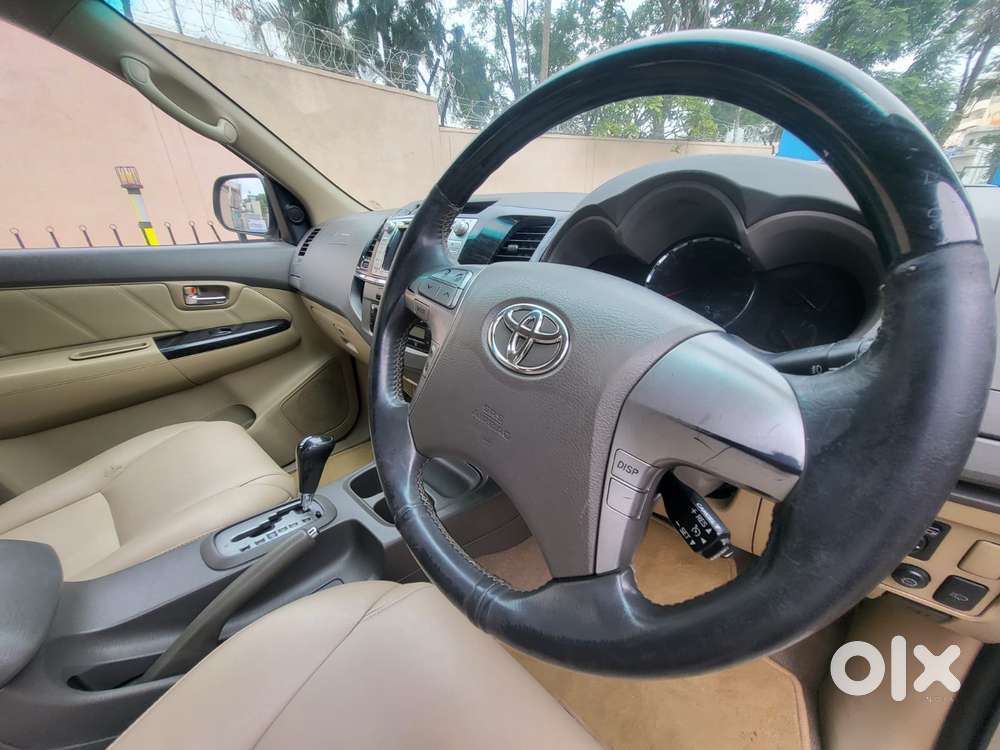 Toyota Fortuner 3.0 4x2 Automatic, 2012, Diesel