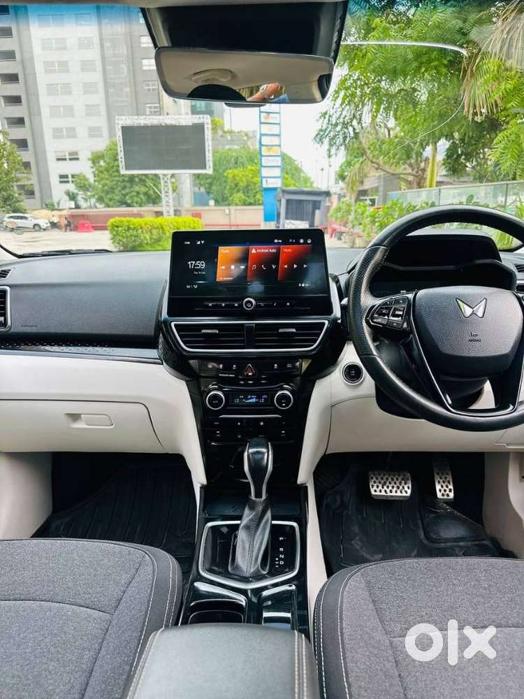 Mahindra Xuv 3xo Ax5l 1.2 Petrol At, 2026, Petrol