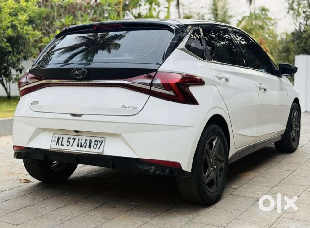 Hyundai I20 Sportz 1.2 Ivt, 2021, Petrol