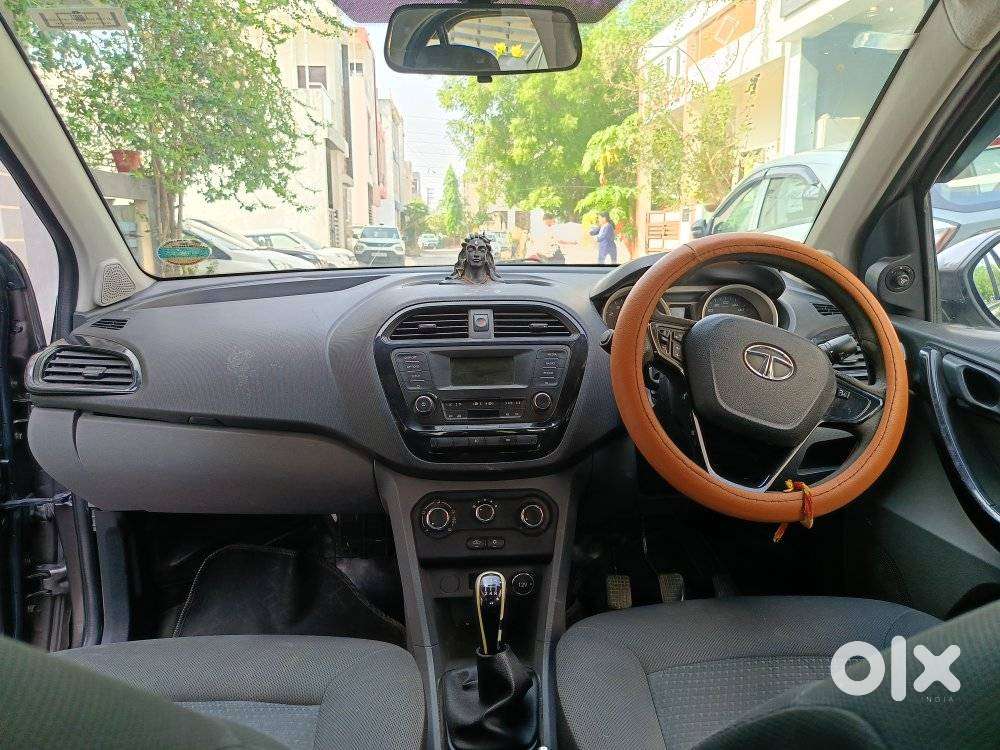 Tata Tigor 1.2 Revotron Xt, 2017, Petrol