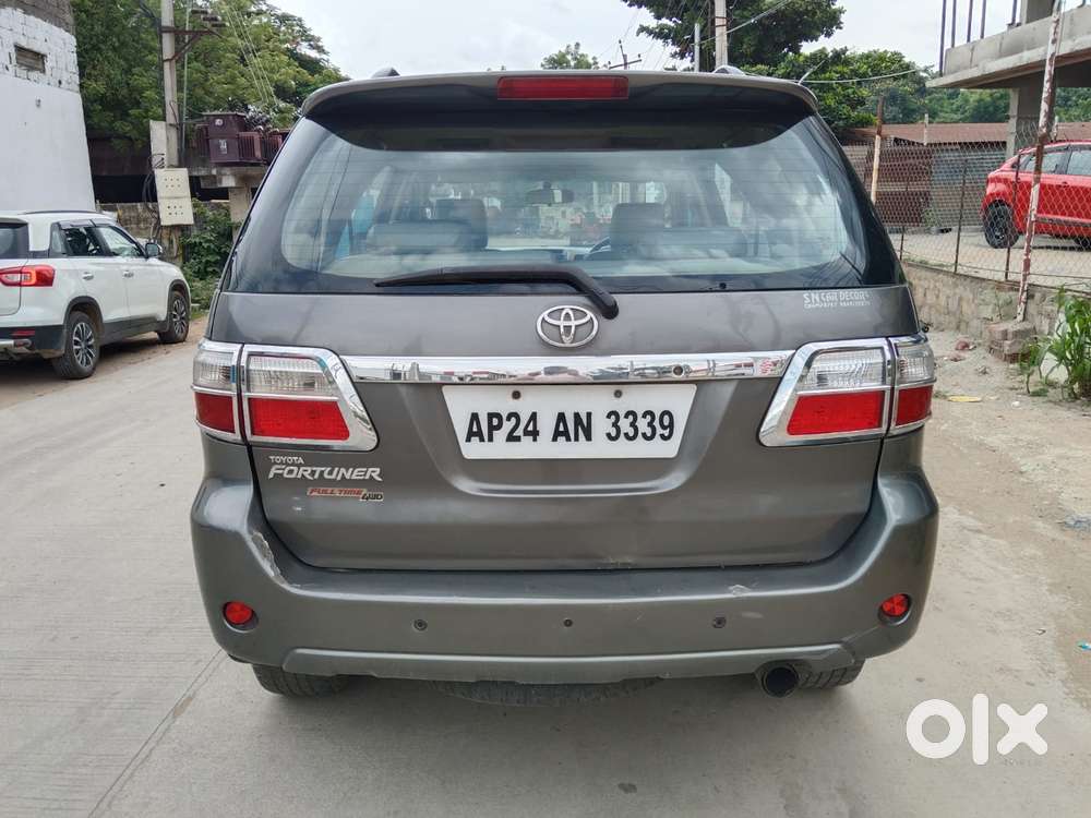 Toyota Fortuner 3.0 Diesel, 2011, Diesel