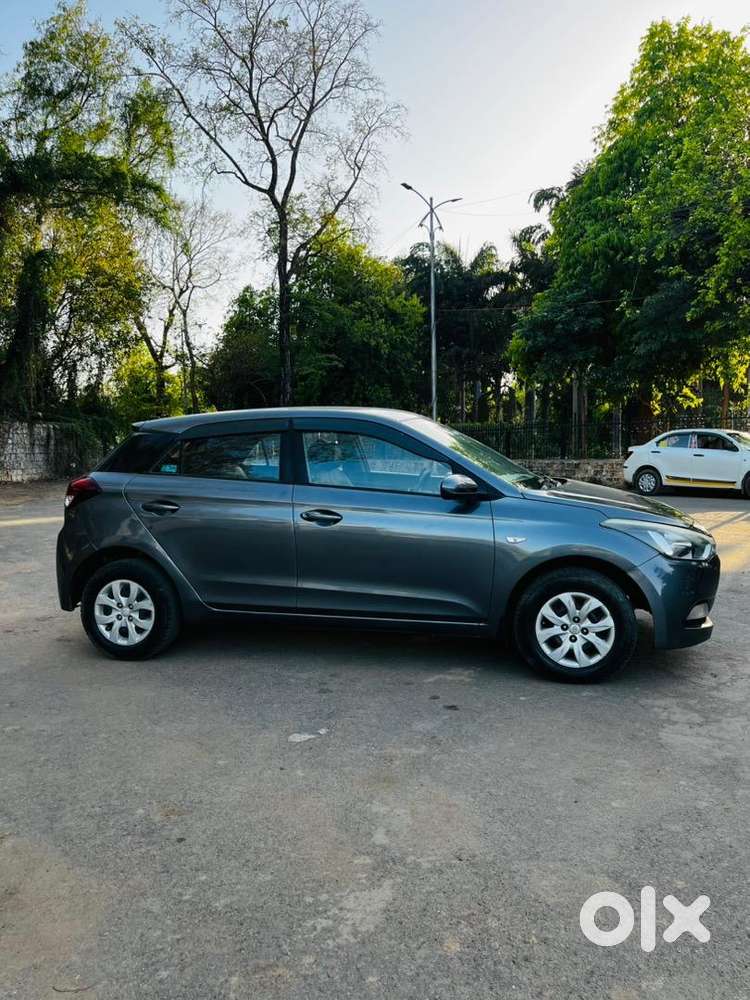 Hyundai I20 2017 Cng & Hybrids Well Maintained