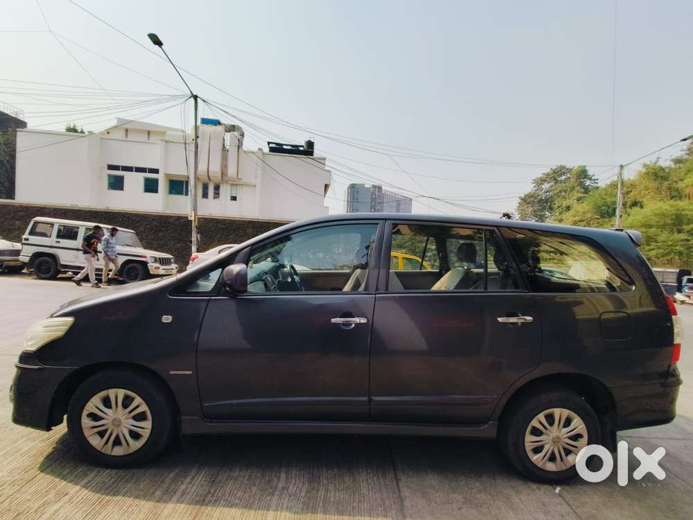 Toyota Innova 2.5 G (diesel) 7 Seater Bs Iv, 2015, Diesel