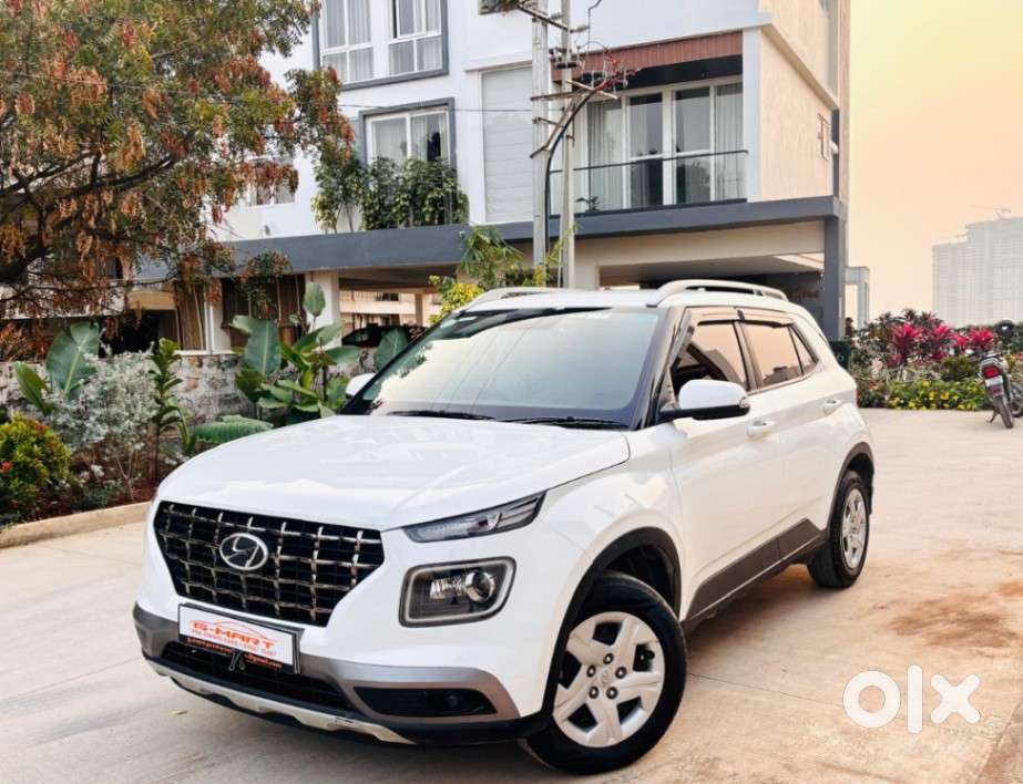 Hyundai Venue S Plus Mt 1.2 Kappa, 2020, Petrol