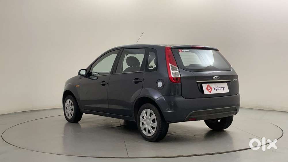 Ford Figo 2010-2012 Petrol Zxi, 2013, Petrol
