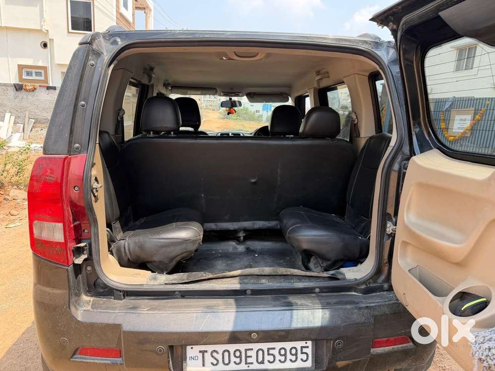 Mahindra Tuv 300 2016 Diesel Well Maintained