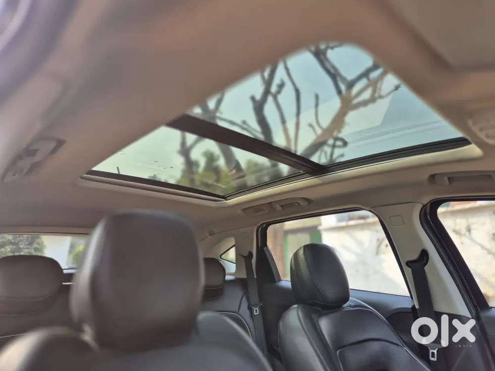 Tata Harrier 2021 With Sunroof Push Button