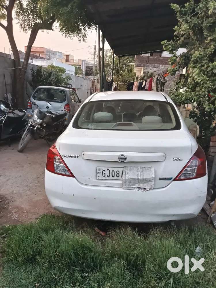Nissan Sunny 2012 Diesel Well Maintained